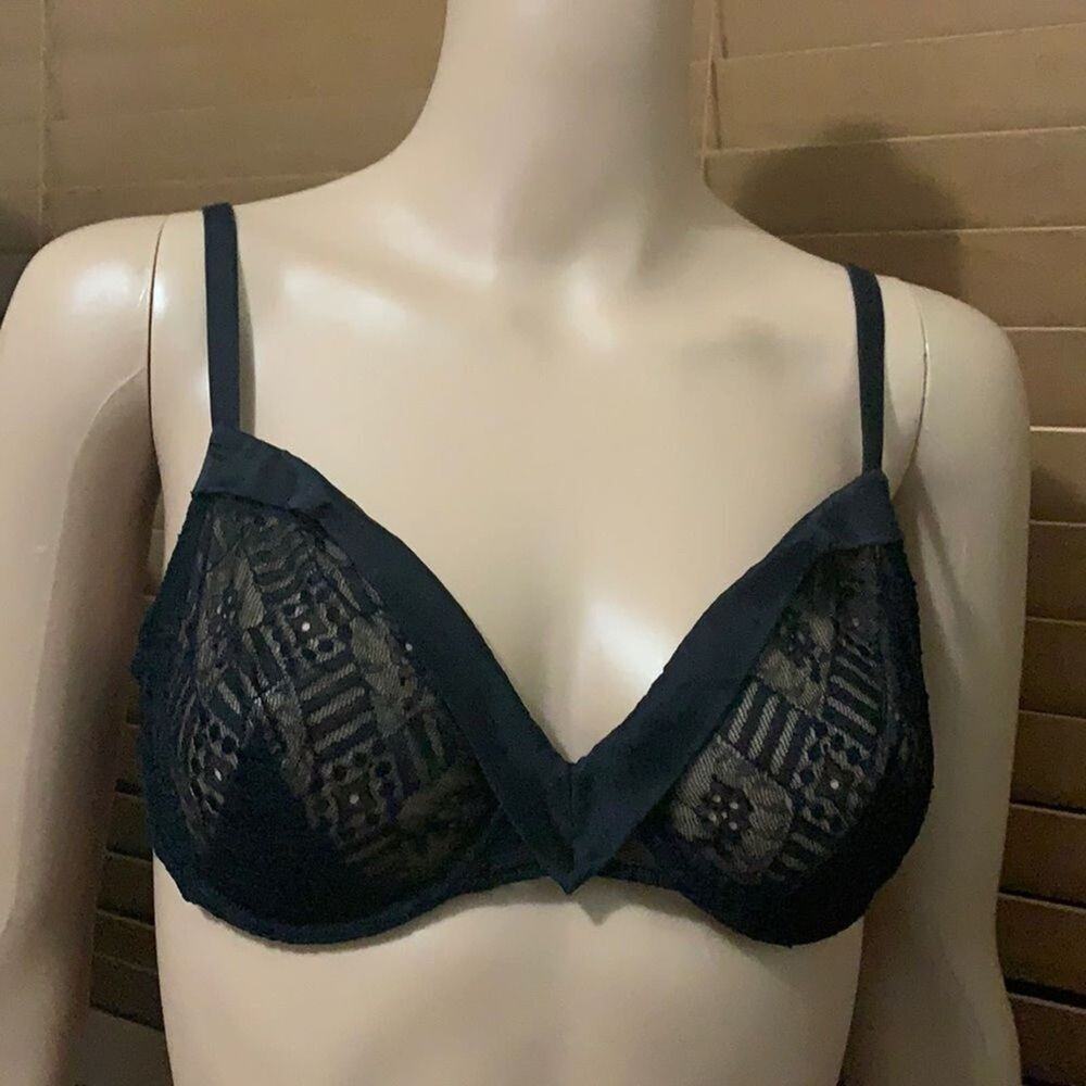 ERES BLACK LACE BRA SIZE 36B